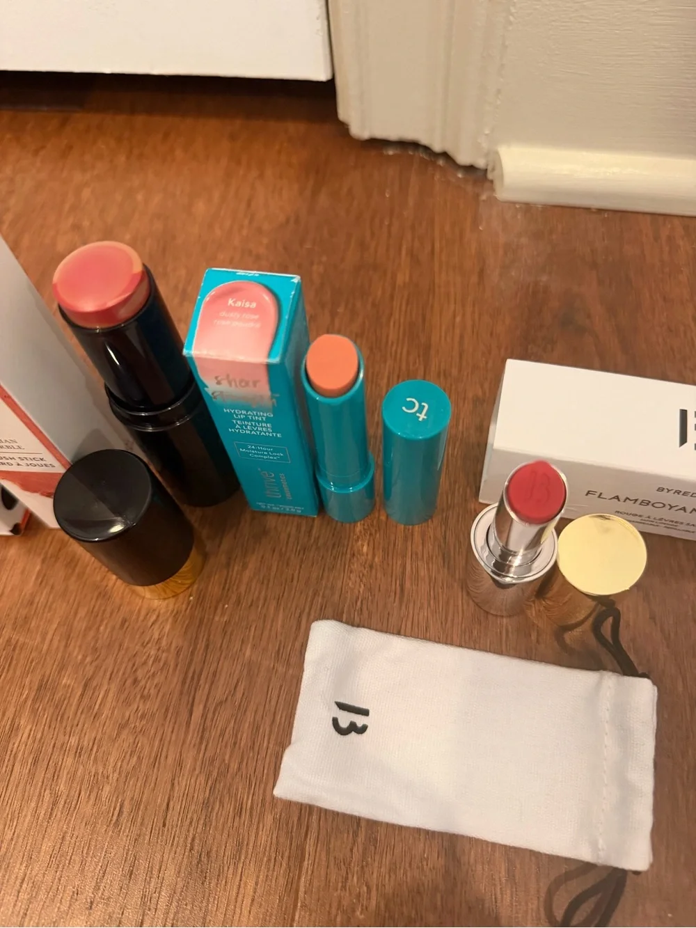 Youth to the people set, Laura Geller blush, lippy, thrive lippy, Byeredo red li